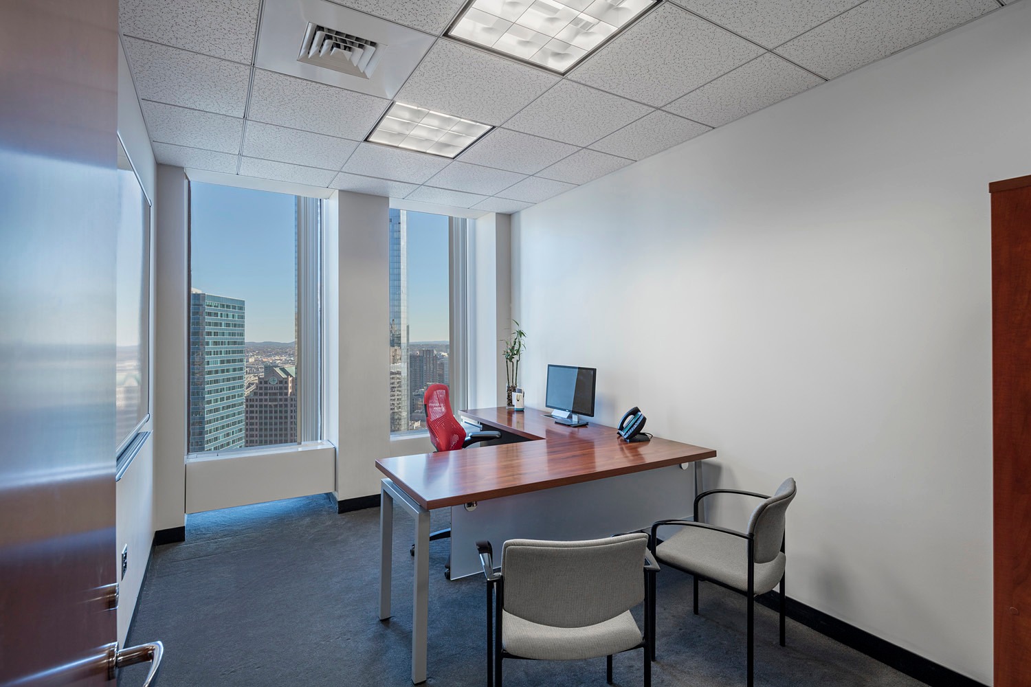 10 Perks of a Rentable Office Space for Freelancers and Solopreneurs